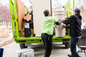 Purchasing High-Value Commercial and Residential Junk Removal Services for Clean Properties